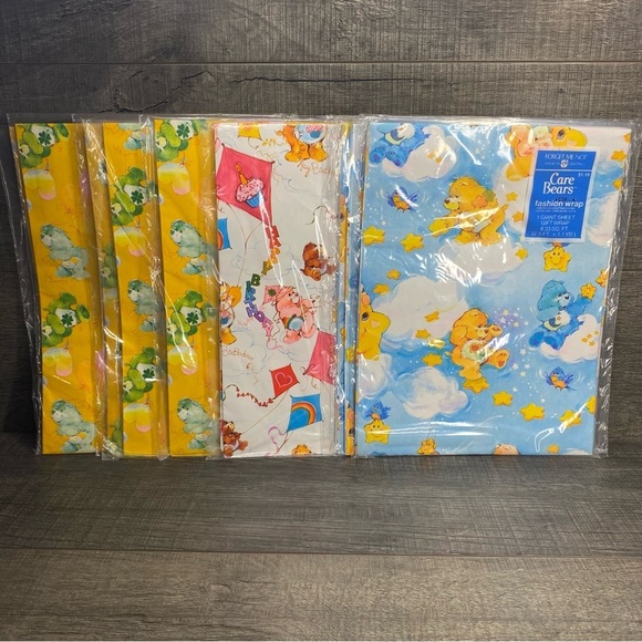 Vintage American Greetings Care Bears Wrapping Paper Bundle of 10 New - Picture 1 of 9